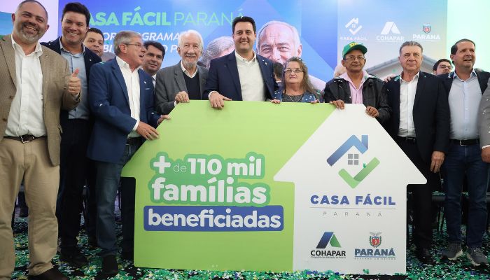 Foto: Jonathan Campos/AEN Casa Fácil Paraná chega a 110 mil famílias beneficiadas e investirá mais R$ 1,5 bilhão
